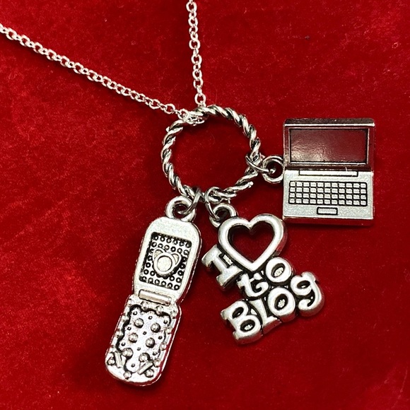Blogger Charm Necklace I Love To Blog Laptop Cell Phone - Picture 2 of 6